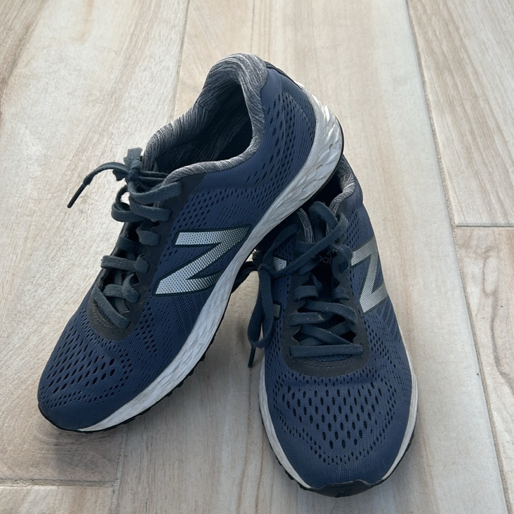 New balance running shoes